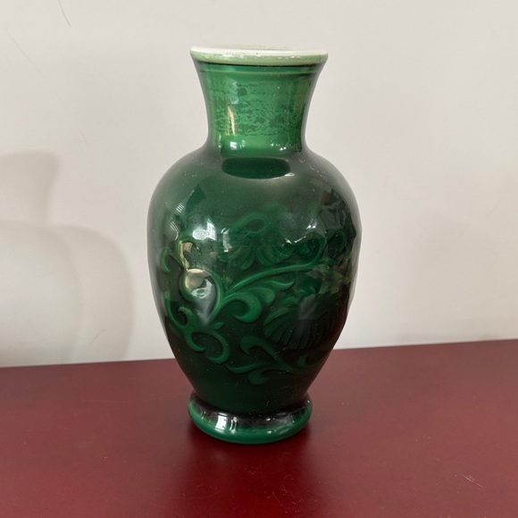 Other - Vintage 1981 Avon Jade Green Glass Vase: Embossed Floral Scented Decor